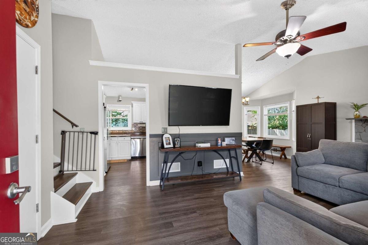 4983 Hunters Cove Drive Acworth - Photo 8
