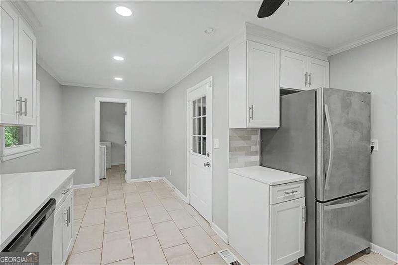 3487 Bowling Green Way Atlanta - Photo 9