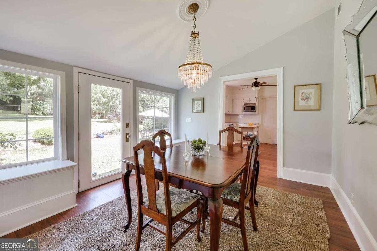 1725 Madison Street Comer - Photo 24