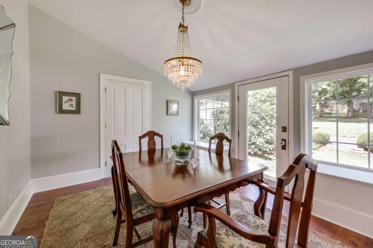 1725 Madison Street Comer - Photo 26