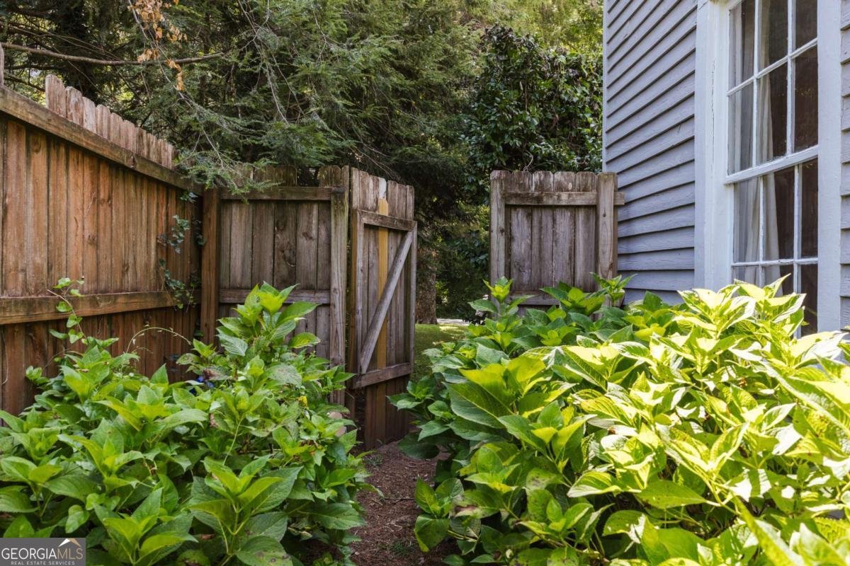 1725 Madison Street Comer - Photo 43