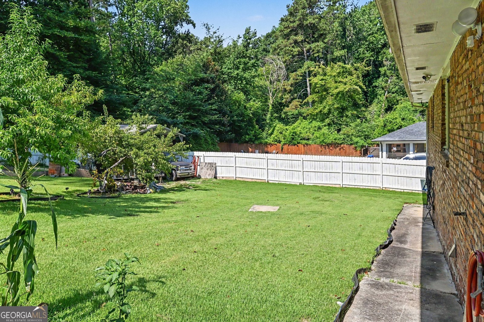 2700 Hayden Drive East Point - Photo 29