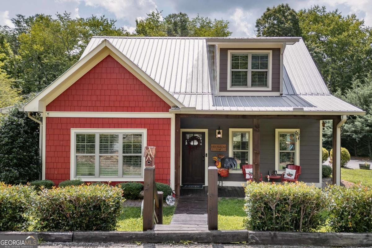 584 Ada Street Blue Ridge - main photo