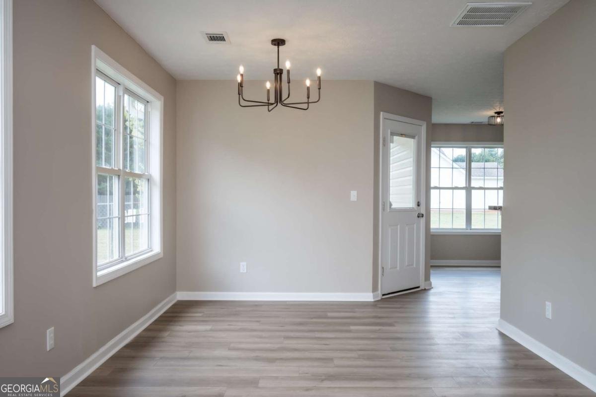 2341 Hartley Court Statham - Photo 16
