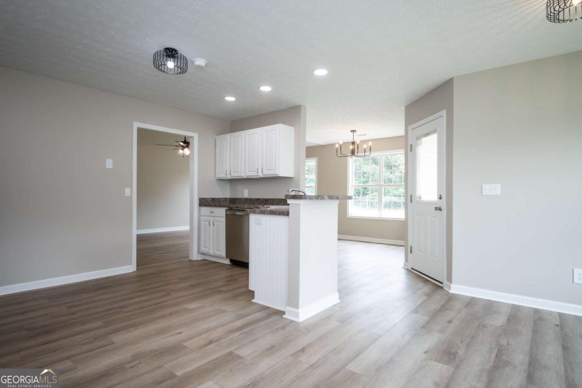 2341 Hartley Court Statham - Photo 21