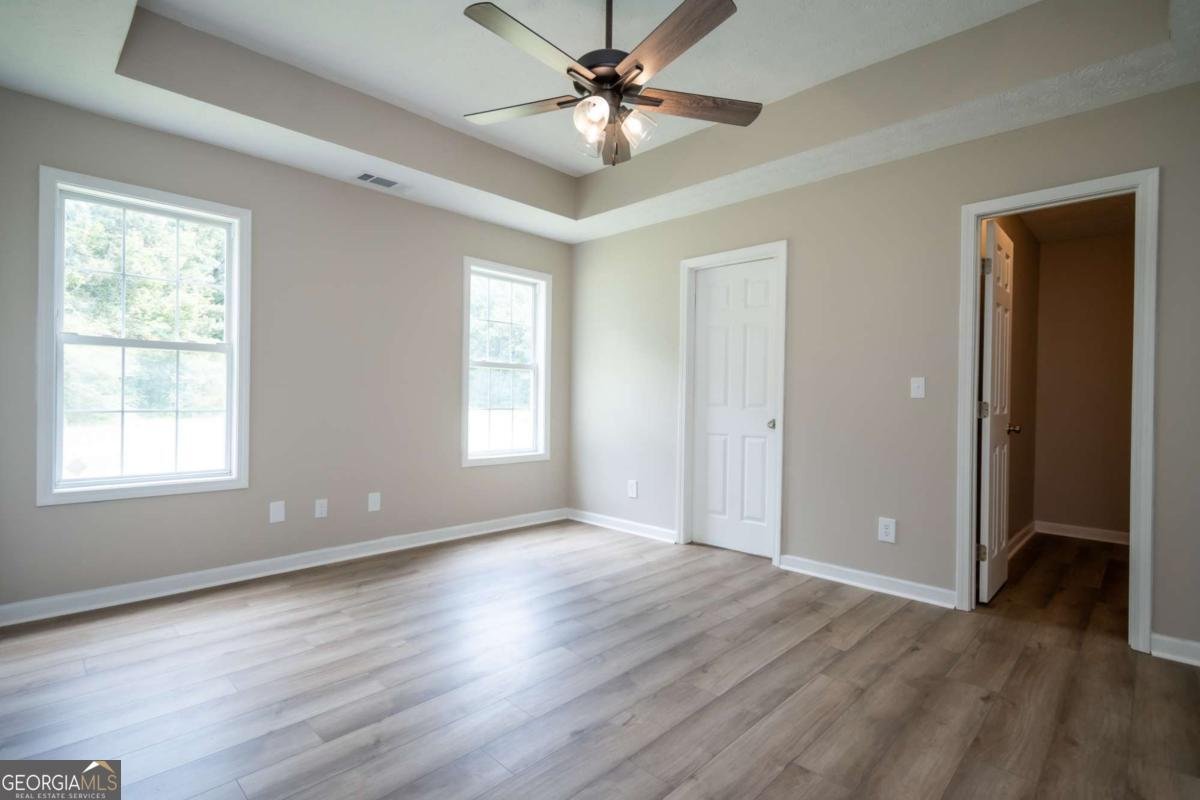 2341 Hartley Court Statham - Photo 27