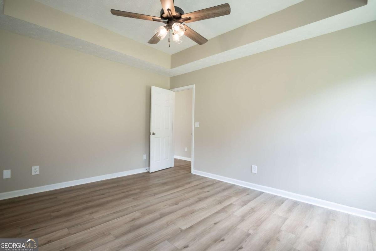 2341 Hartley Court Statham - Photo 29