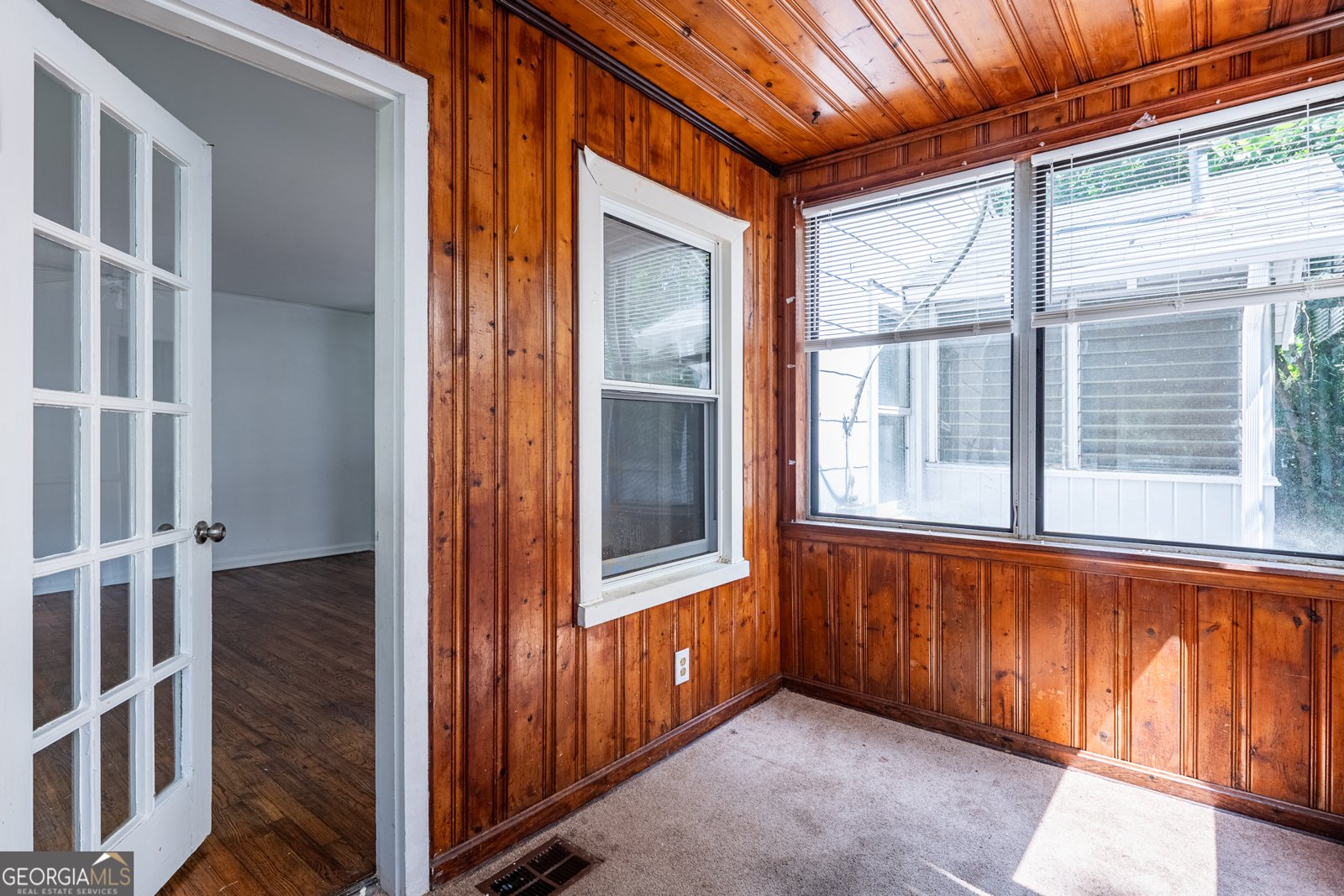 1555 Venetian Drive Atlanta - Photo 6