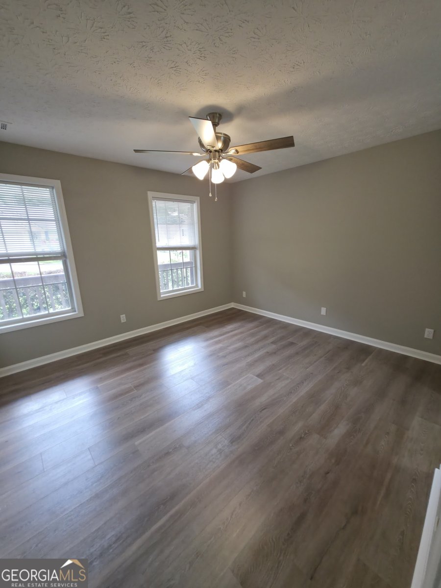 160 Williamsburg Way Winder - Photo 7