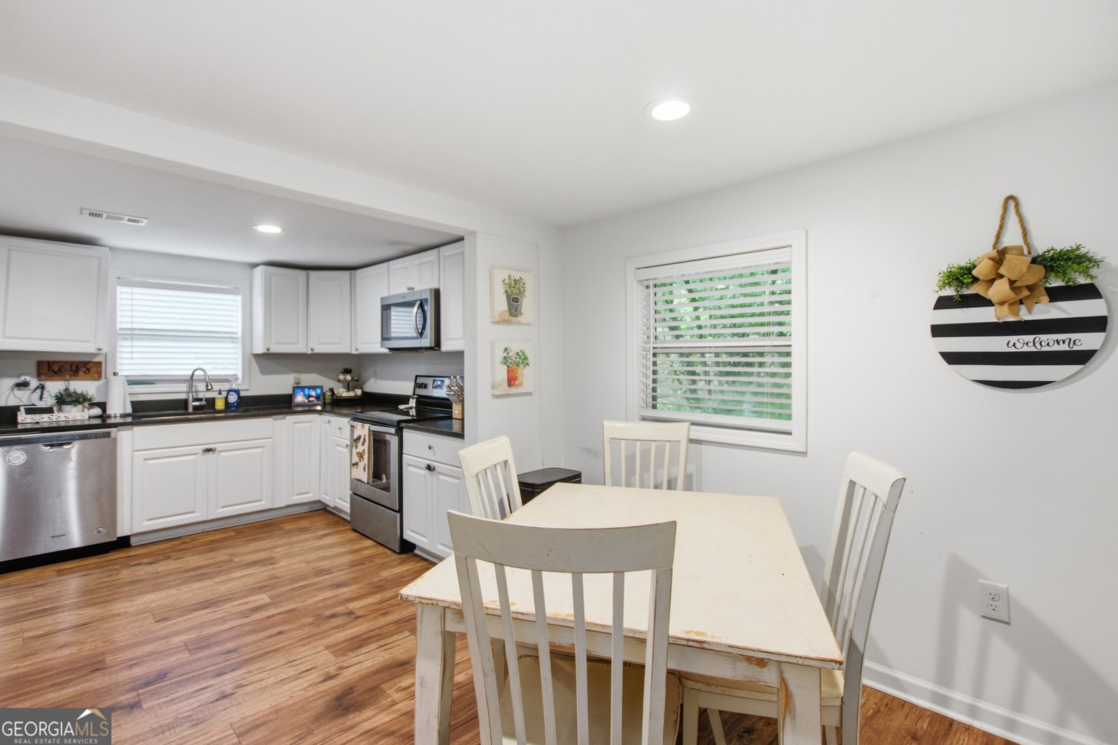 977 Bob Patton Road Clarkesville - Photo 11