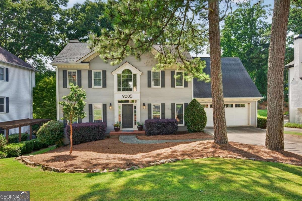 9005 Ridgestone Court Roswell - main photo
