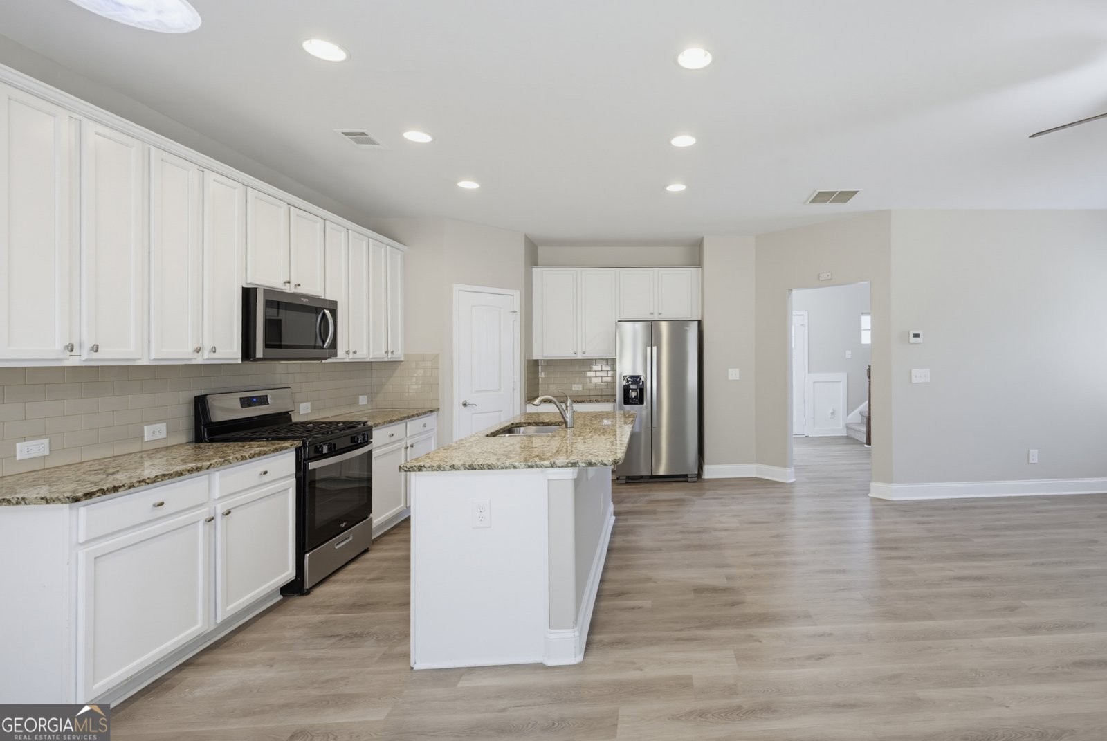 344 Farm Manor Court Lawrenceville - Photo 17