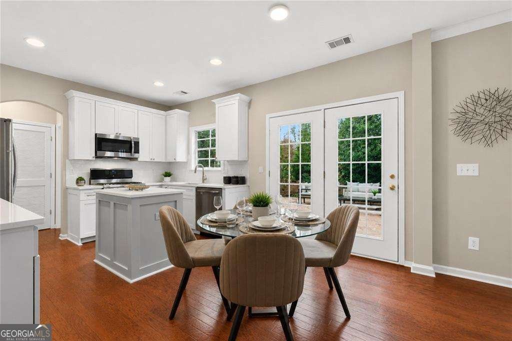 4545 Chelton Court Smyrna - Photo 13