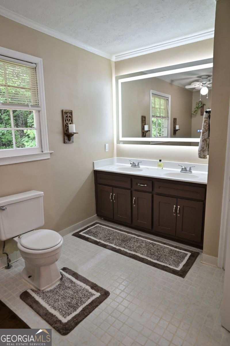4069 Burnside Lane Lilburn - Photo 12