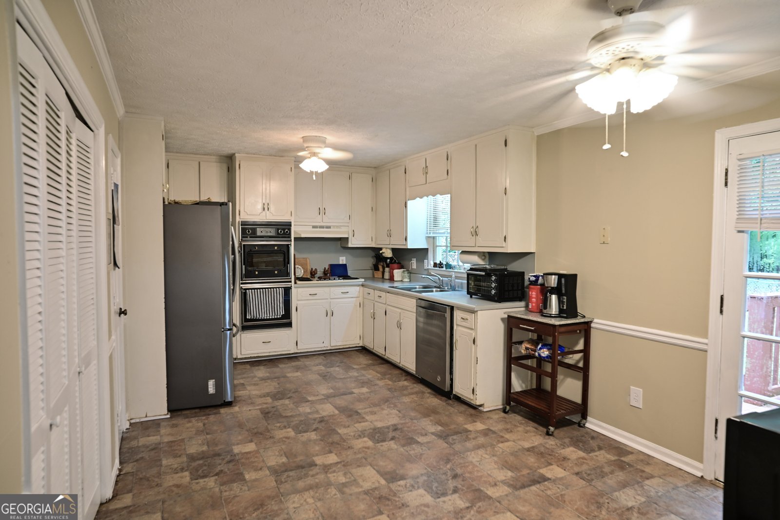 4069 Burnside Lane Lilburn - Photo 8