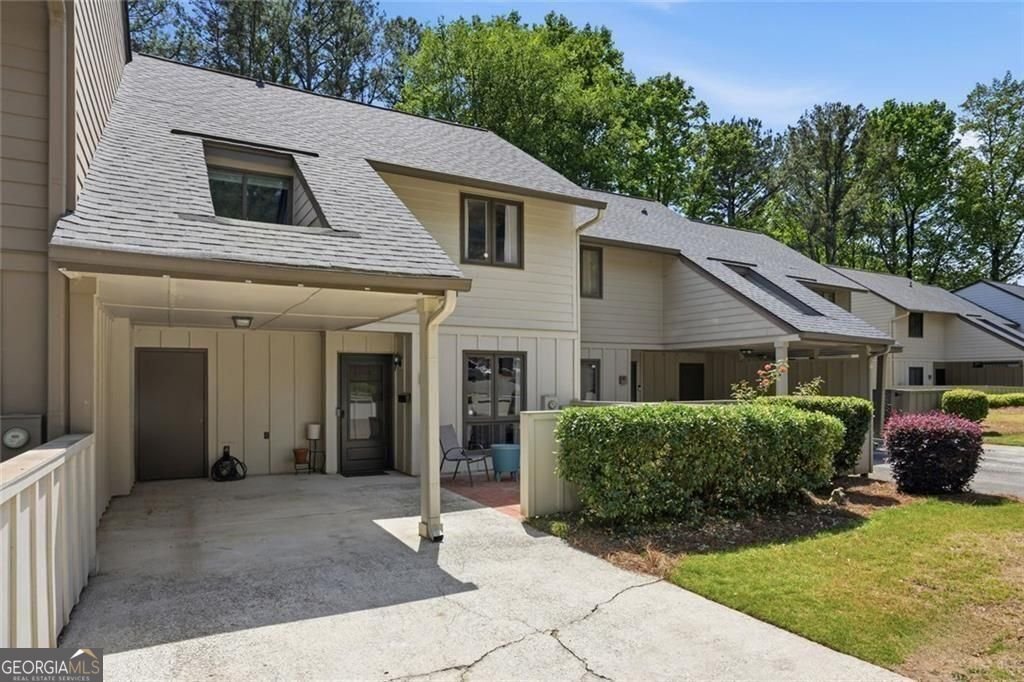 2540 Cedar Canyon Drive Marietta - main photo
