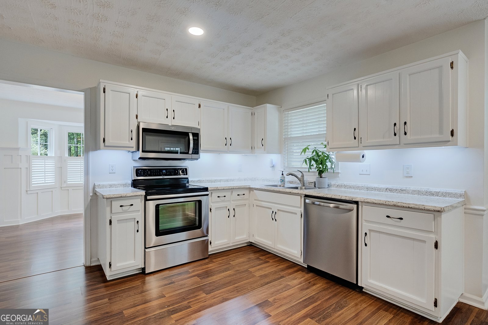 881 Providence Drive Lawrenceville - Photo 11