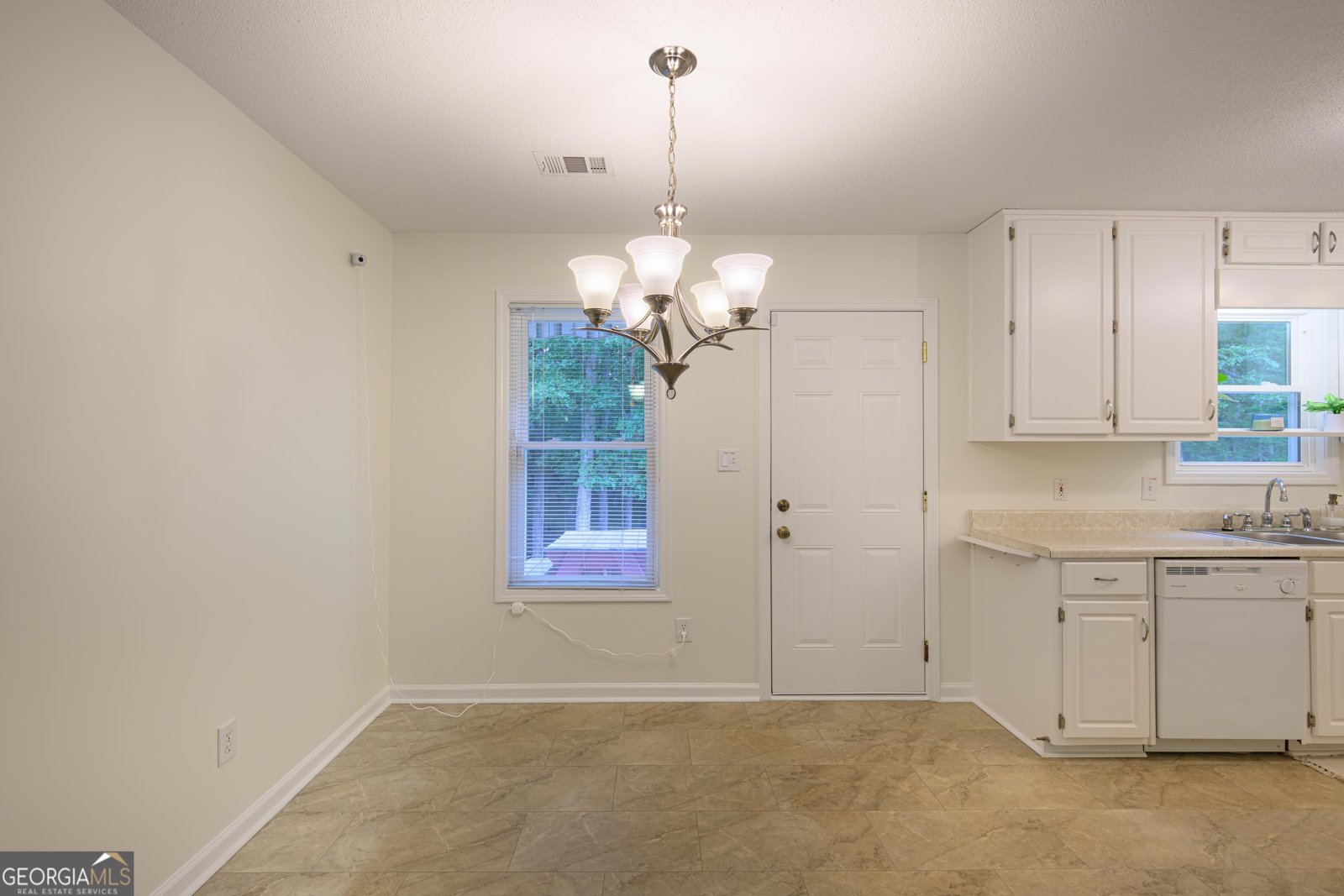 187 Cedar Ridge Road Locust Grove - Photo 12