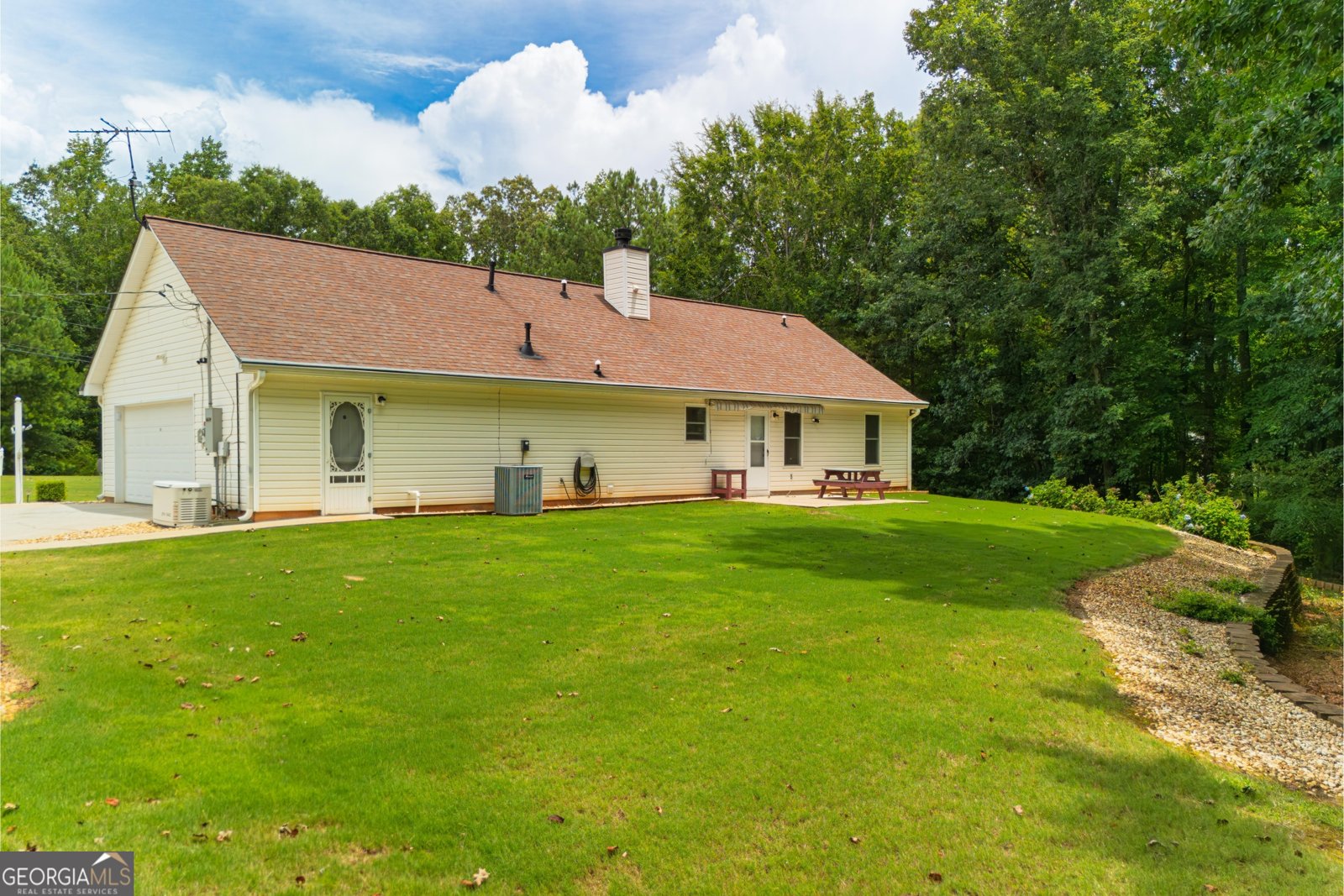 187 Cedar Ridge Road Locust Grove - Photo 6