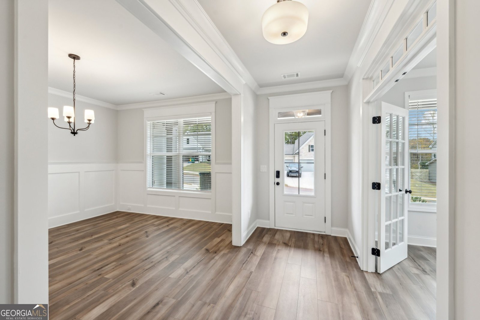 5527 Tullis Drive Gainesville - Photo 4