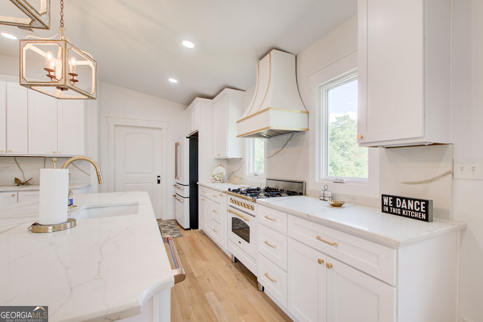 4796 Dallas Highway Powder Springs - Photo 16