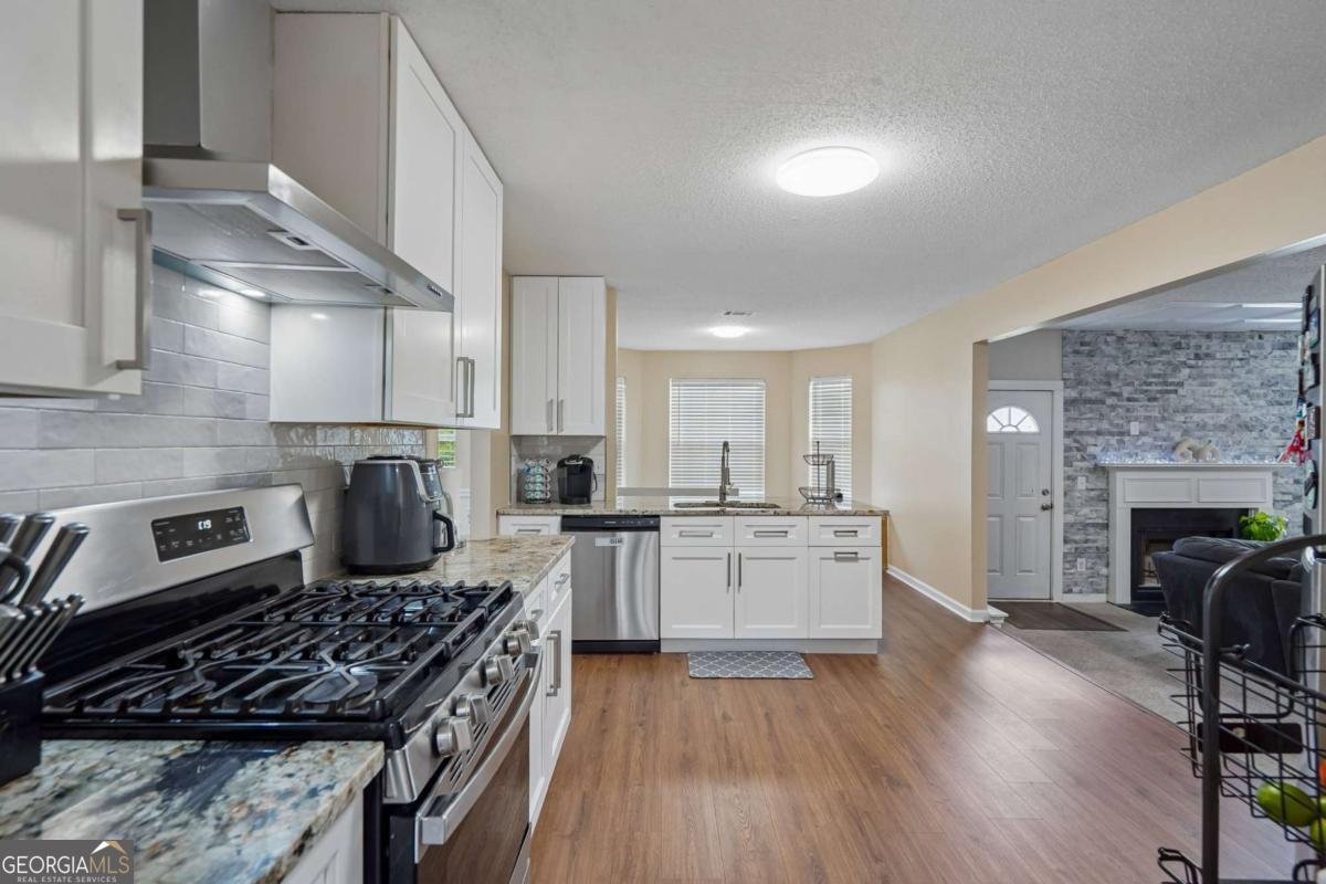 6612 Pamplona Place Atlanta - Photo 7