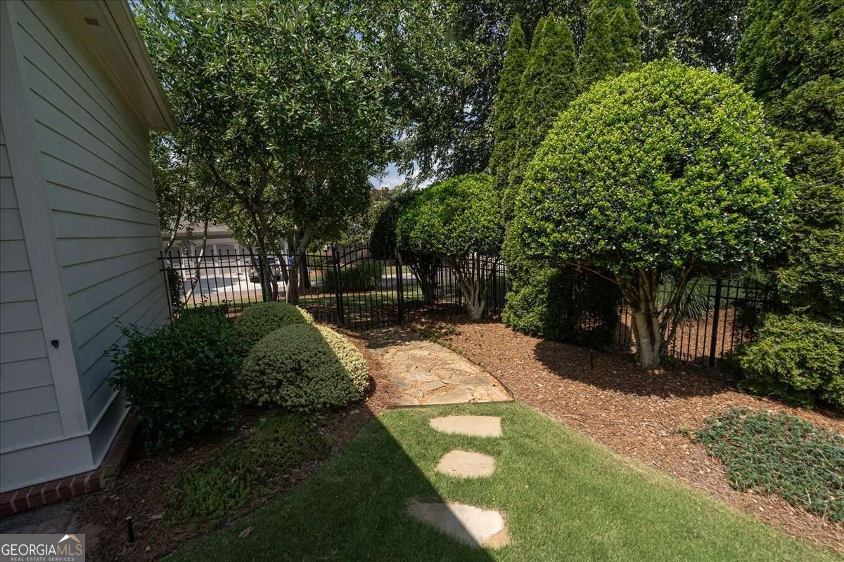 502 Navan Lane Statham - Photo 46