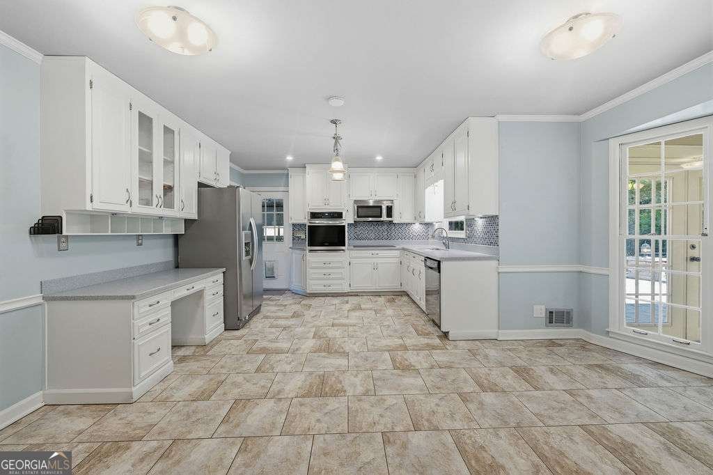 5607 Coronation Court Dunwoody - Photo 10