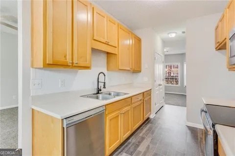 762 Commerce Riverdale - Photo 6
