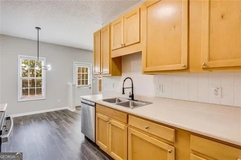 762 Commerce Riverdale - Photo 7