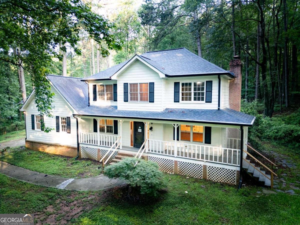 3545 Rock Falls Drive Snellville - main photo