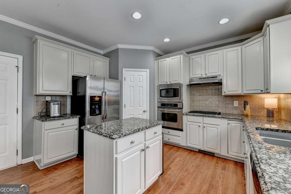 7010 Hampton Creek Drive Cumming - Photo 9