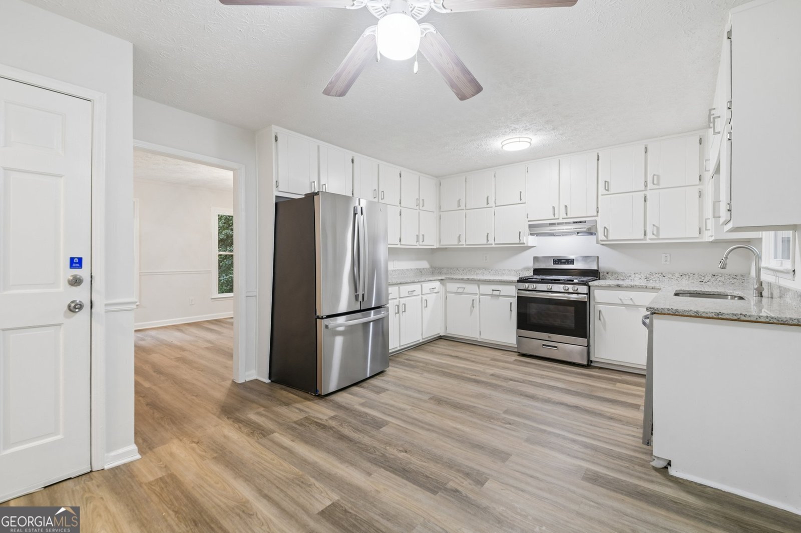 330 Benjamin Circle Fayetteville - Photo 7