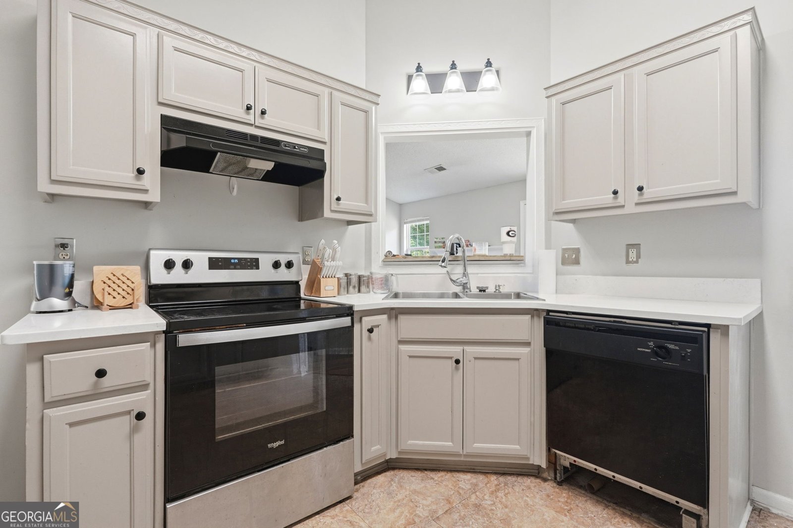 695 Amelia Grove Lane Lawrenceville - Photo 7