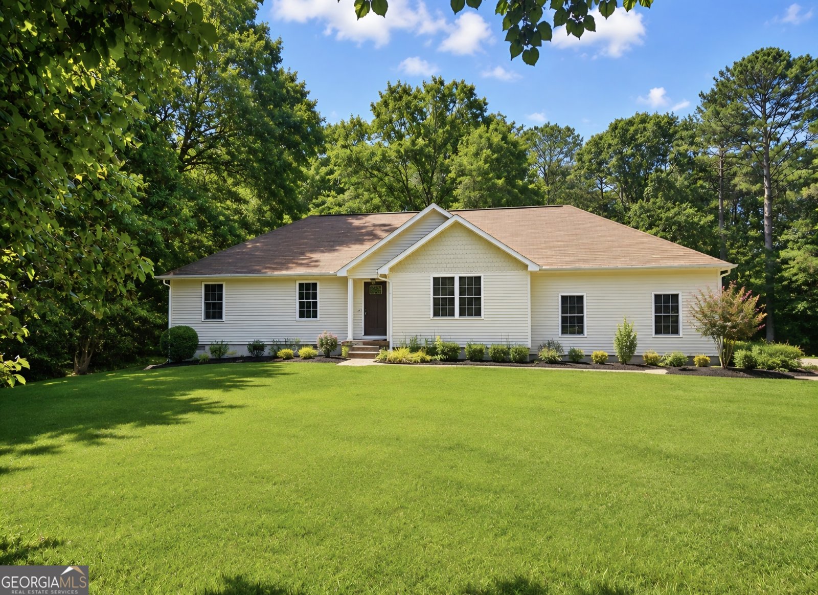 170 Creek Drive Locust Grove - main photo