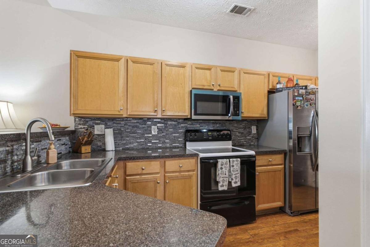 5009 Timber Hills Drive Oakwood - Photo 8