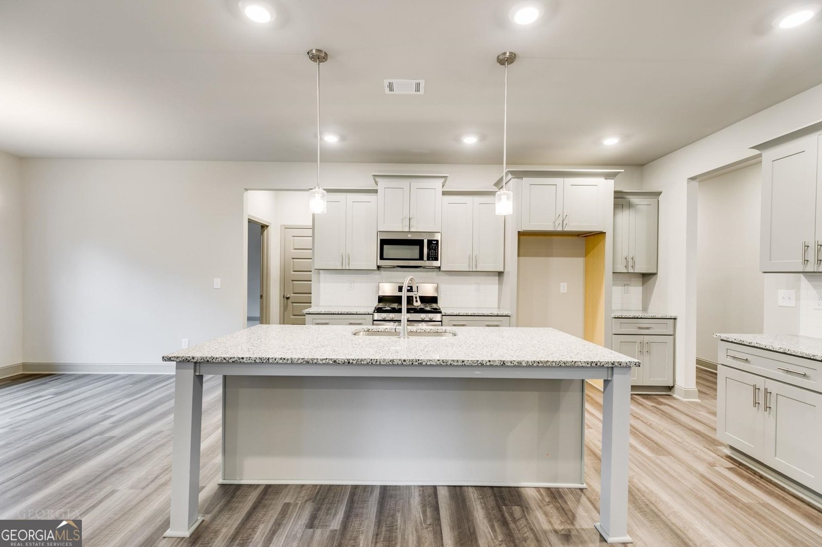 137 Holtz Drive Carrollton - Photo 7