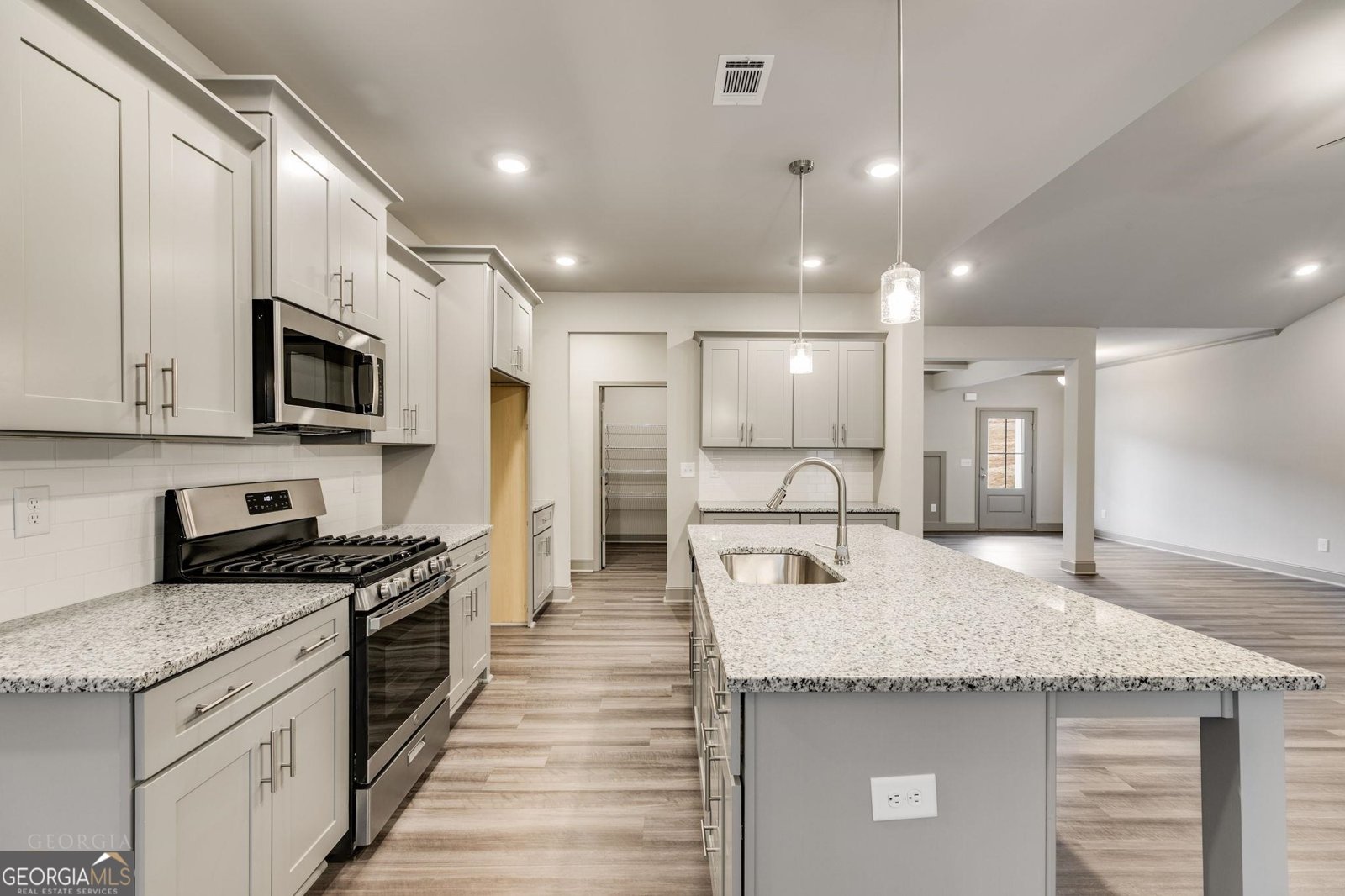 137 Holtz Drive Carrollton - Photo 8