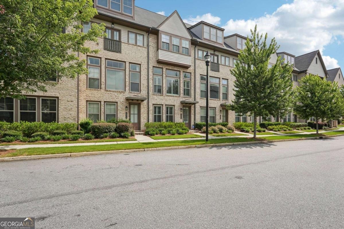 2474 Figaro Drive Atlanta - main photo