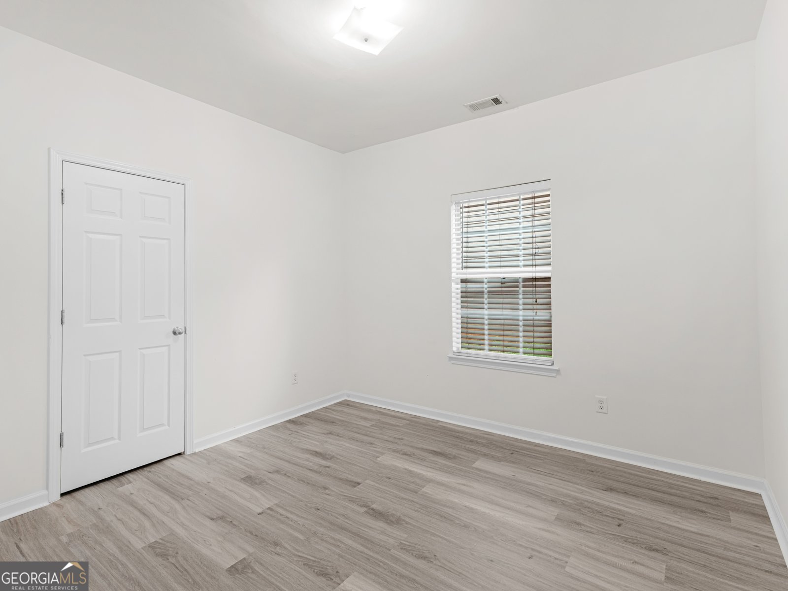 2521 Shropshire Place McDonough - Photo 9