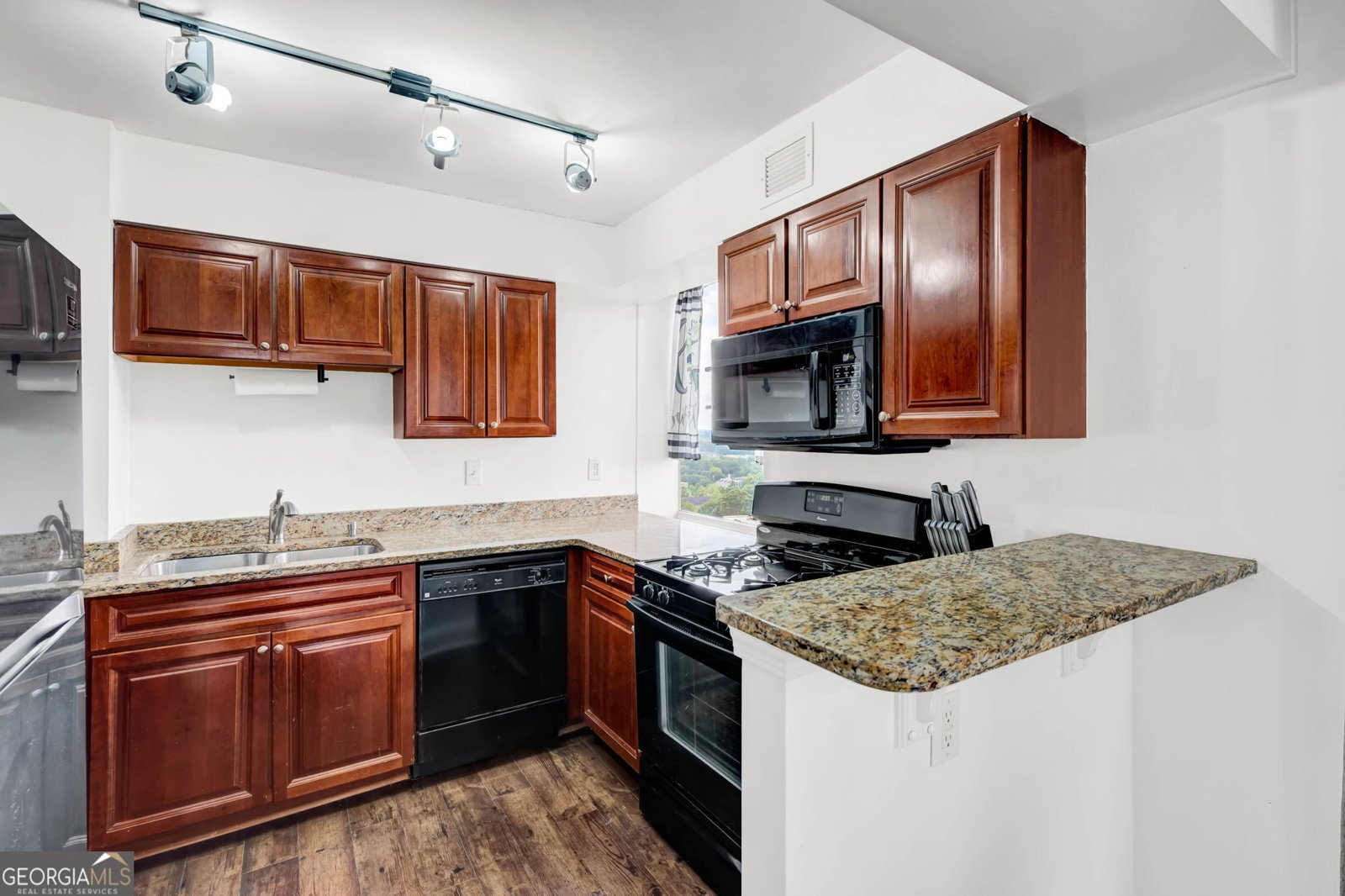 2479 Peachtree Road Atlanta - Photo 17