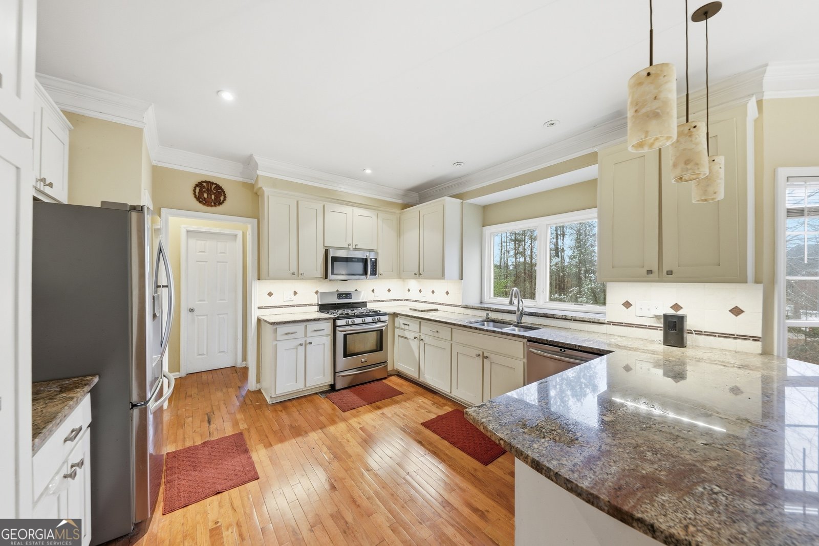 110 Varsailles Place Ellenwood - Photo 8