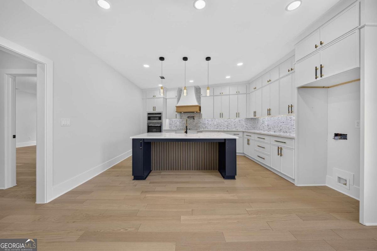 210 lacey Loganville - Photo 17