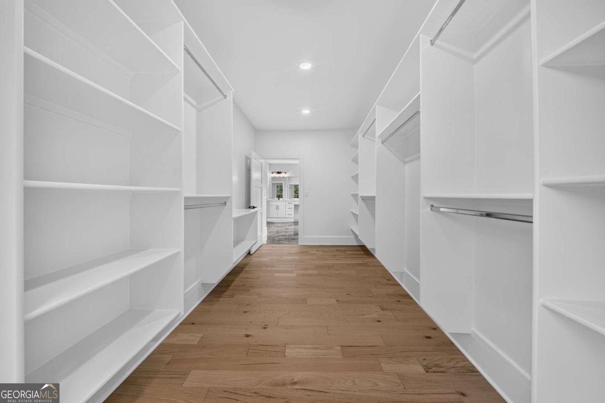 210 lacey Loganville - Photo 32