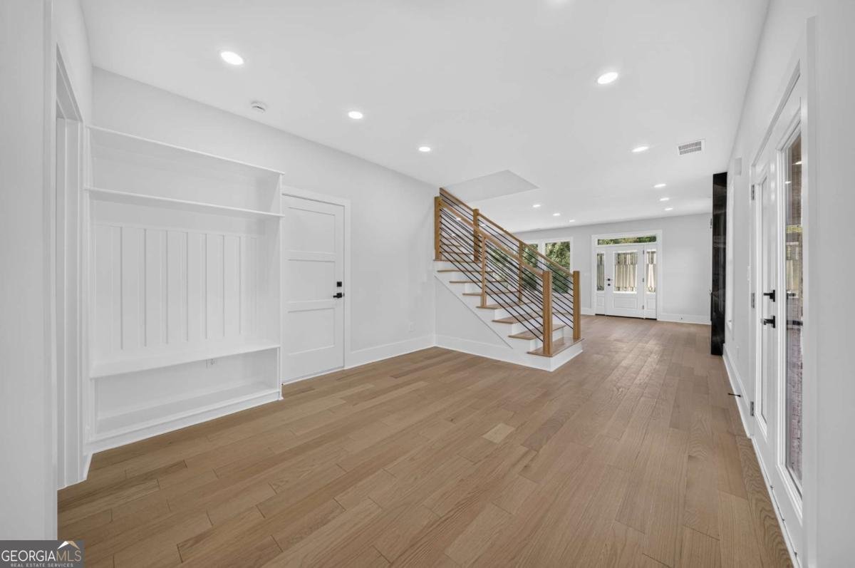 210 lacey Loganville - Photo 35
