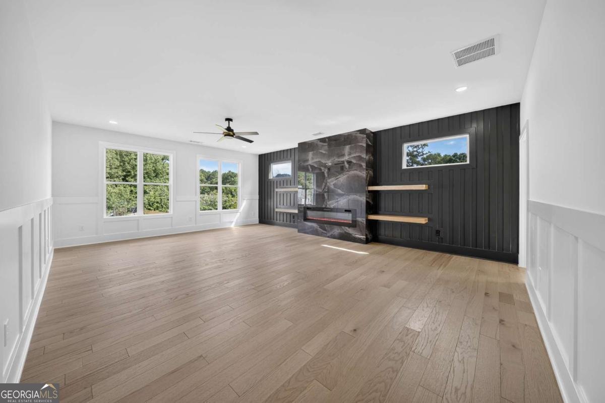 210 lacey Loganville - Photo 39