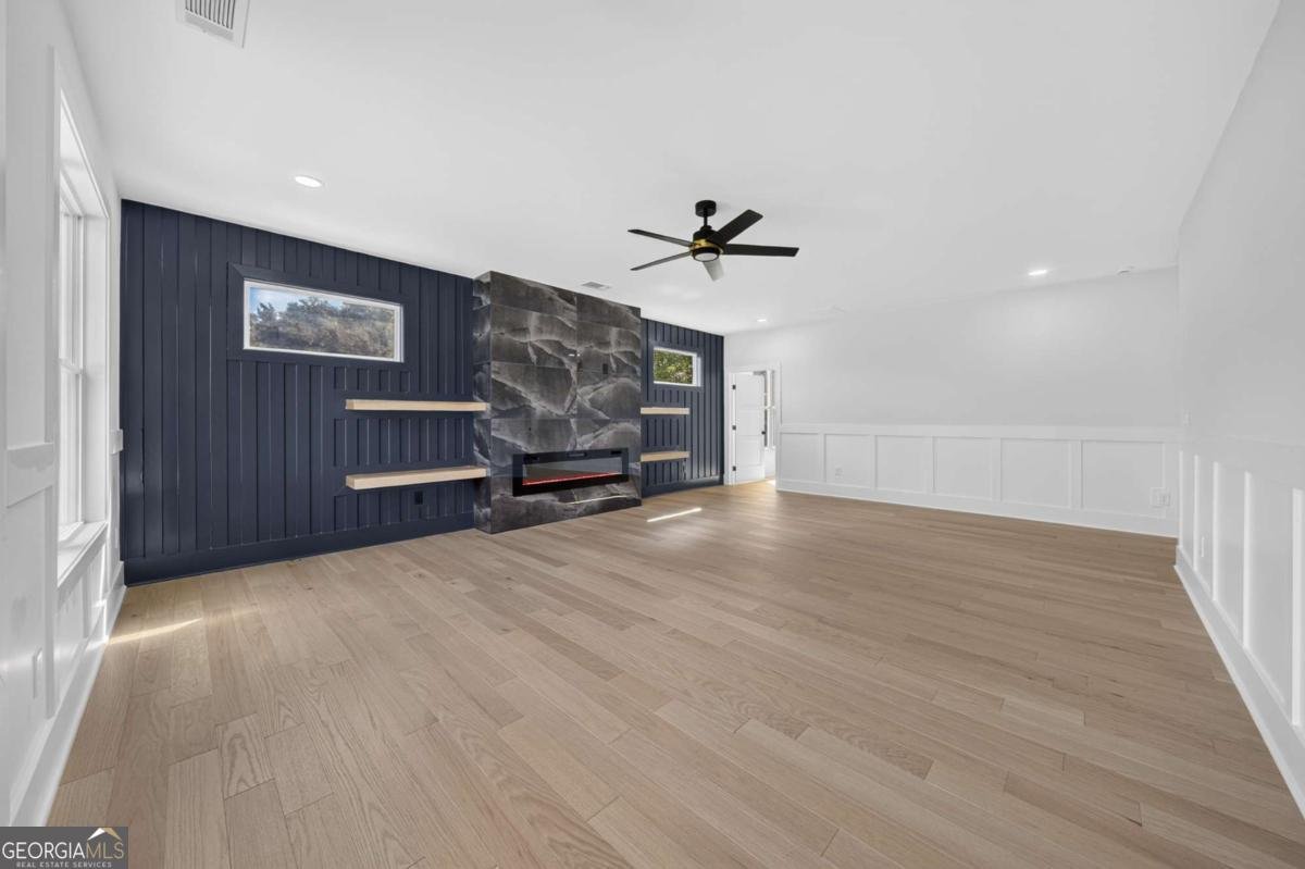 210 lacey Loganville - Photo 40