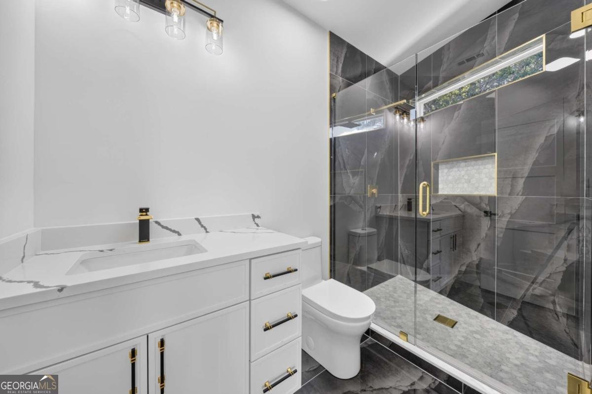 210 lacey Loganville - Photo 54