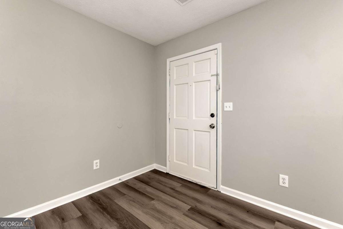 649 Oakland Way Lawrenceville - Photo 13