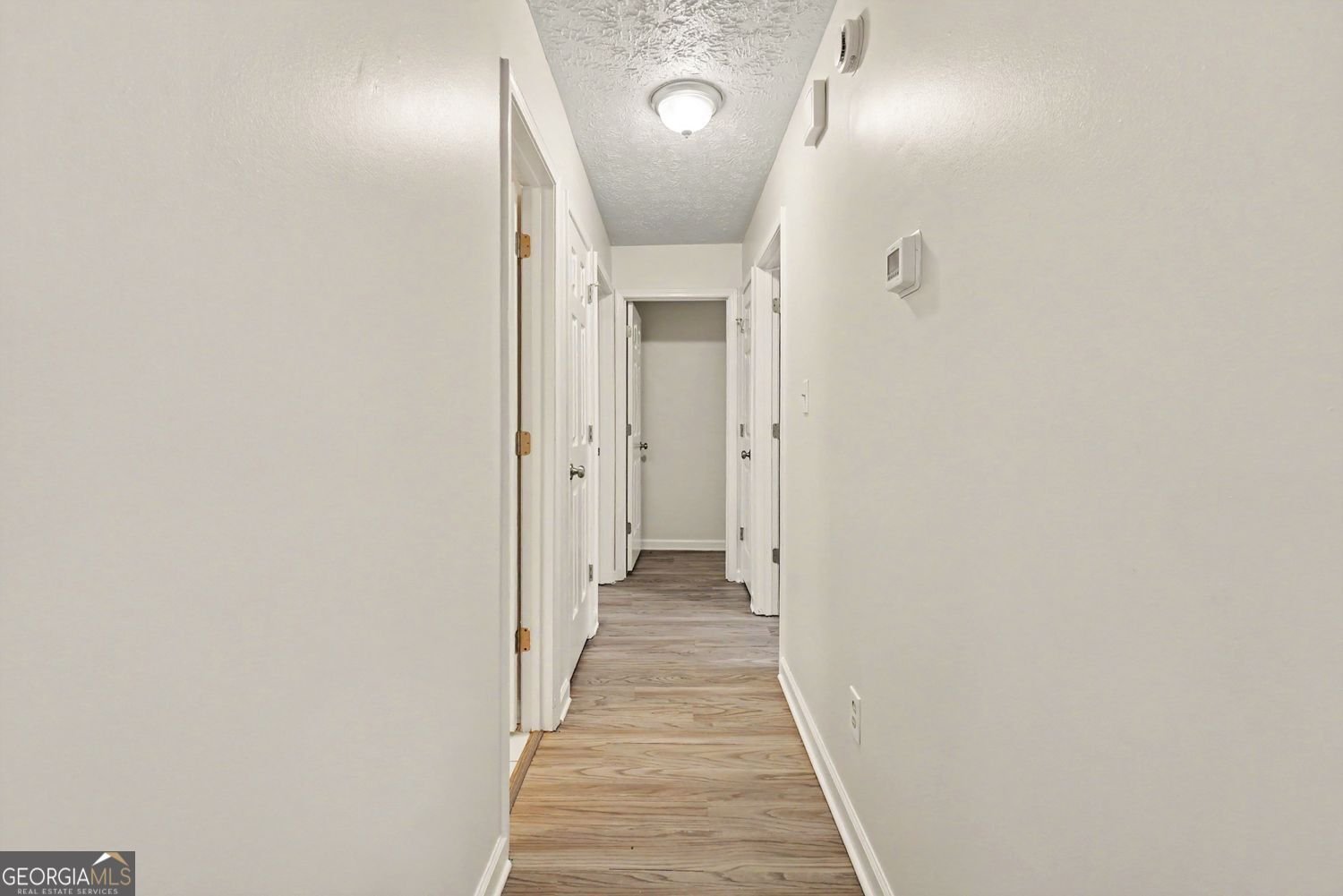 529 Bluff Court Woodstock - Photo 11